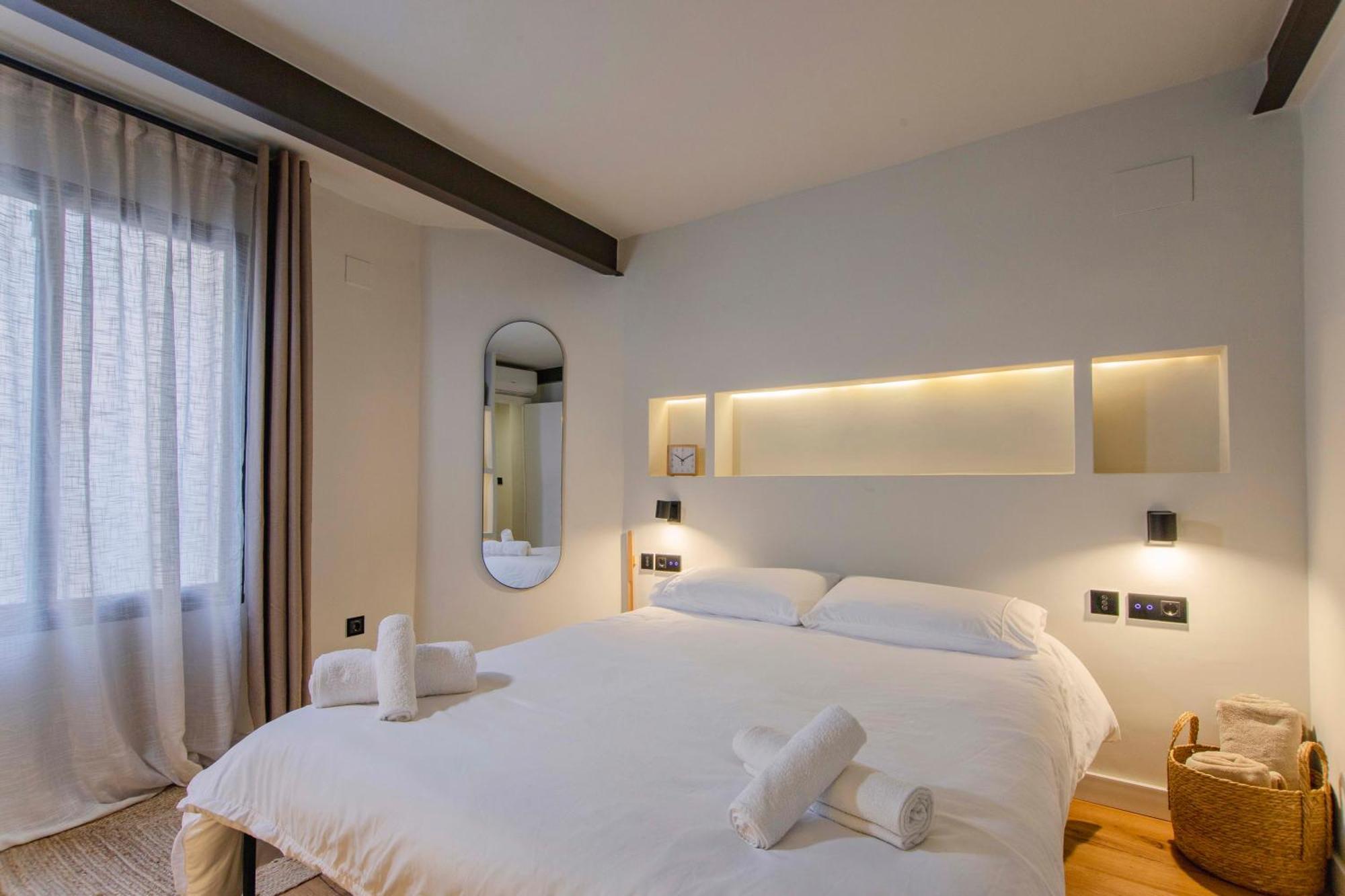 Apartamento Acogedor Frente A Mercat Central バレンシア エクステリア 写真