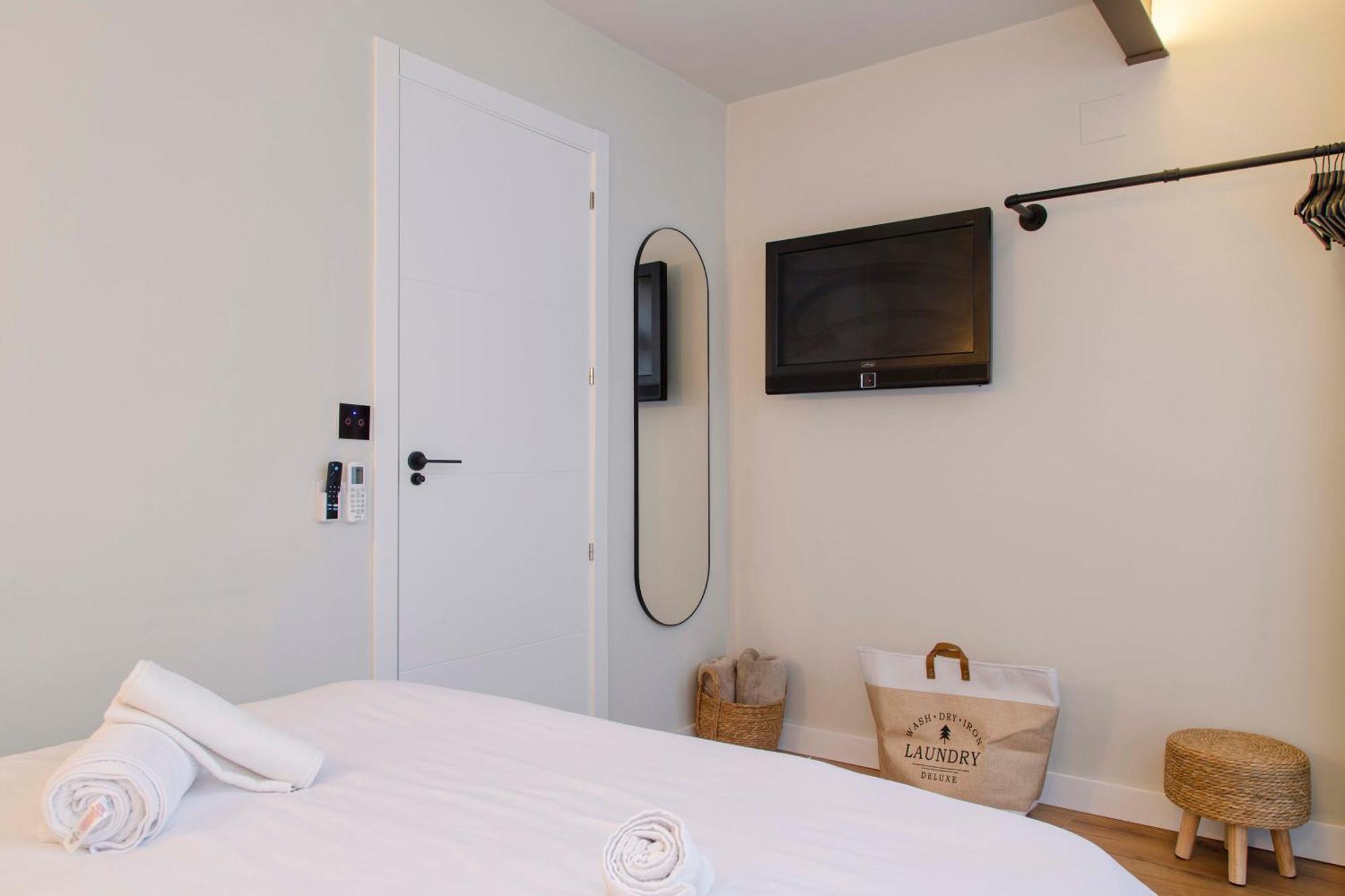 Apartamento Acogedor Frente A Mercat Central バレンシア エクステリア 写真