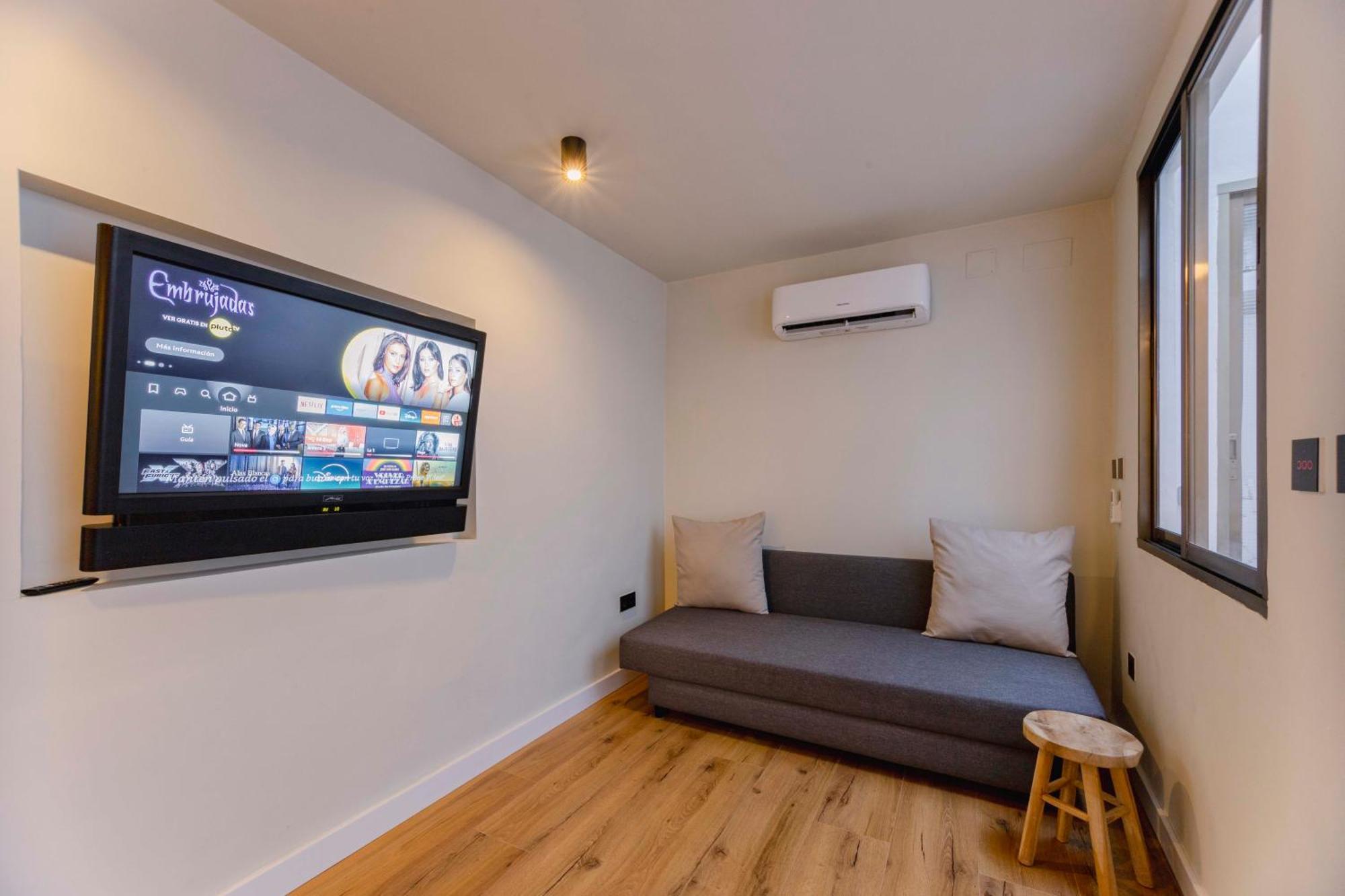 Apartamento Acogedor Frente A Mercat Central バレンシア エクステリア 写真